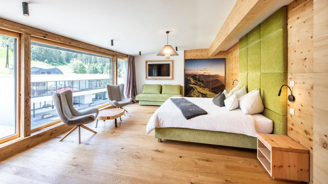 Almgut - Mountain Wellness Hotel Sankt Margarethen im Lungau Dış mekan fotoğraf