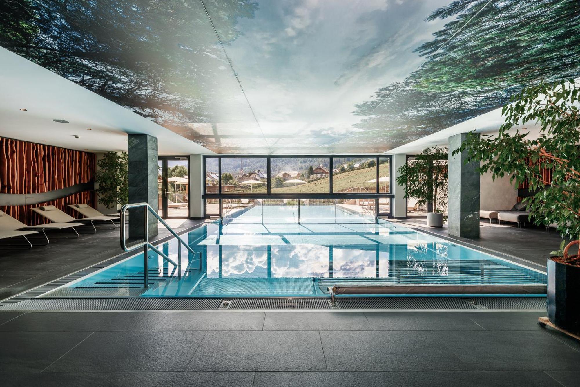 Almgut - Mountain Wellness Hotel Sankt Margarethen im Lungau Dış mekan fotoğraf