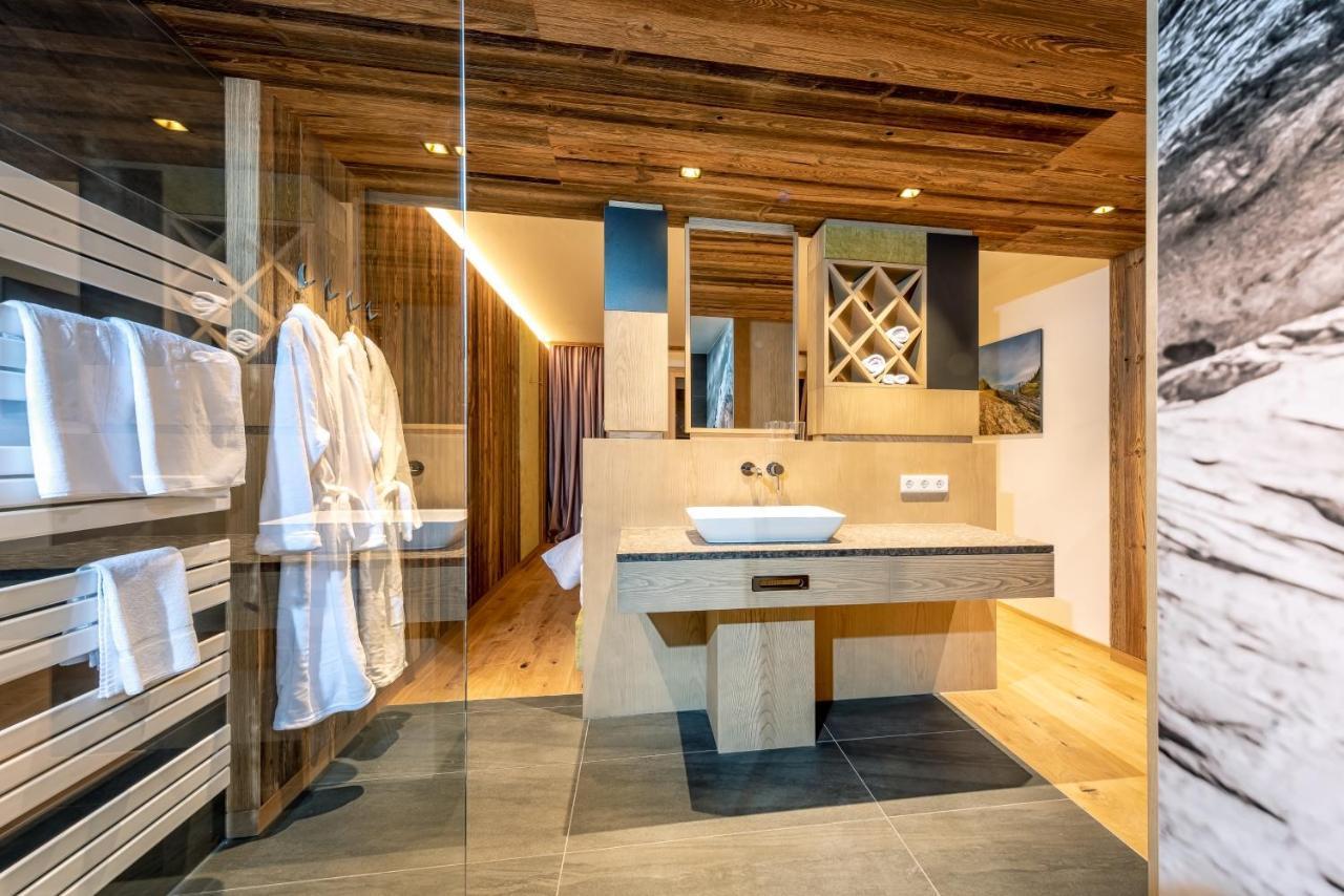 Almgut - Mountain Wellness Hotel Sankt Margarethen im Lungau Dış mekan fotoğraf